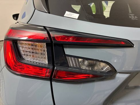 Used 2024 Subaru Crosstrek 2.0i Premium AWD/4WD image 8