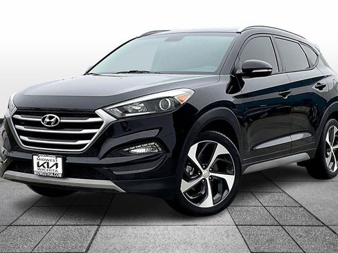 Used 2017 Hyundai Tucson Sport image 1
