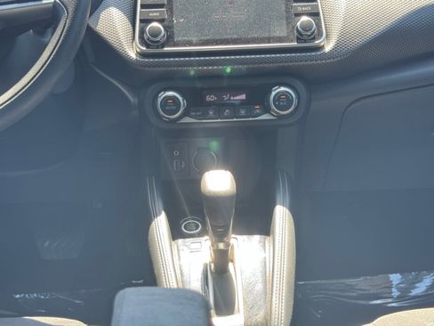 Used 2019 Nissan Kicks SV w/ Exterior Package FWD image 15