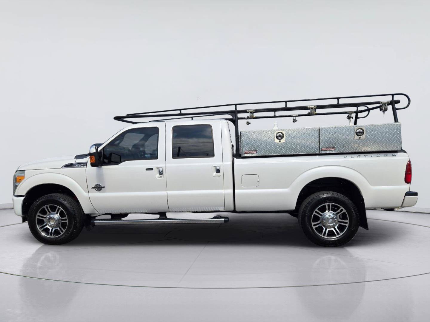 Used 2013 Ford F350 Platinum w/ FX4 Off Road Pkg AWD/4WD image 5
