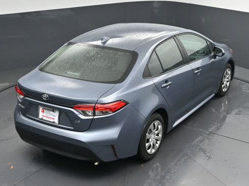 Used 2025 Toyota Corolla LE image 35