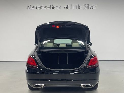 Used 2019 Mercedes-Benz C 300 4MATIC Sedan image 5
