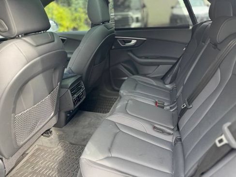Used 2026 Audi Q8 Premium Plus AWD/4WD image 25