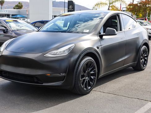 Used 2020 Tesla Model Y Long Range AWD/4WD image 17