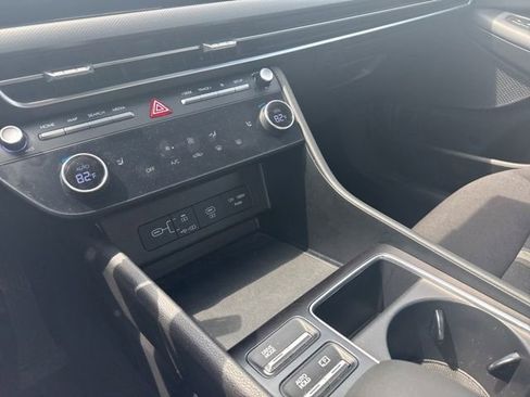 Used 2025 Hyundai Sonata SEL image 13