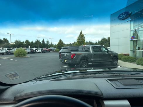 Used 2011 Ford F150 4x4 SuperCab image 13