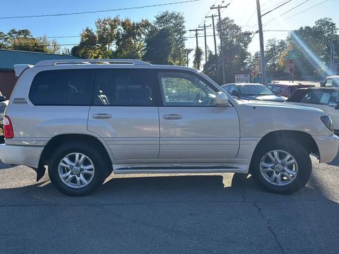 Used 2005 Lexus LX 470 4WD image 4