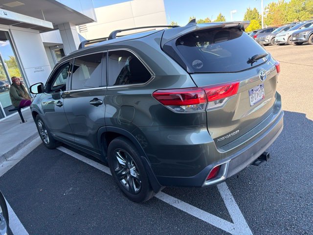 Used 2018 Toyota Highlander Limited Platinum AWD/4WD image 4