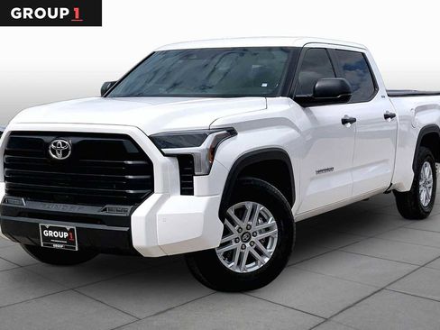 Used 2025 Toyota Tundra SR5 RWD image 1