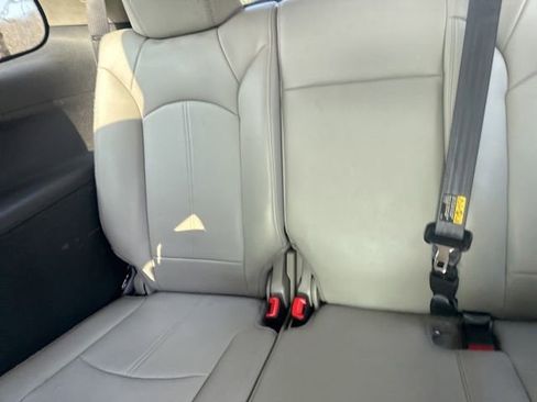 Used 2008 GMC Acadia SLT image 7