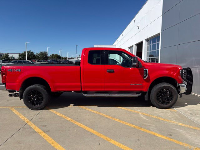 Used 2019 Ford F250 XLT w/ Camper Package AWD/4WD image 2
