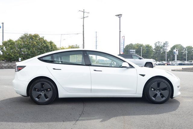 Used 2023 Tesla Model 3 Standard Range RWD image 5