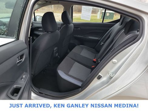 Certified 2025 Nissan Versa SV image 15
