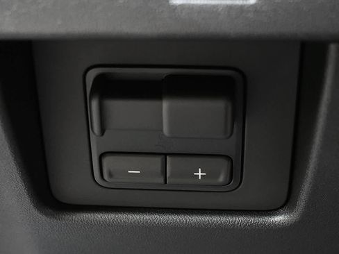 New 2026 Chevrolet Colorado Trail Boss AWD/4WD image 25