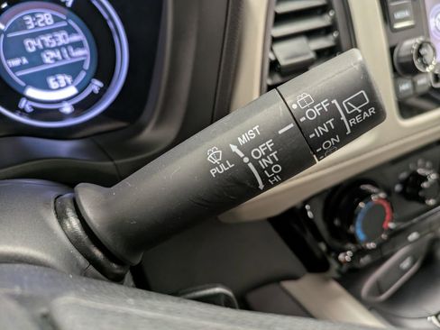 Certified 2021 Honda HR-V LX image 19