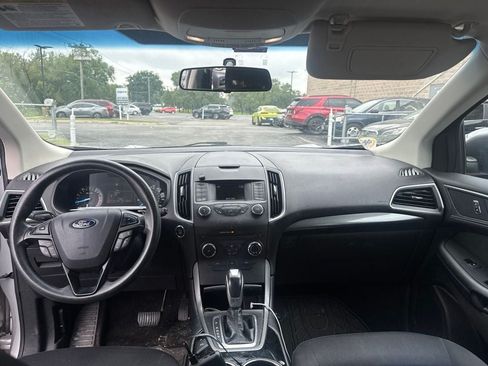 Used 2016 Ford Edge SE AWD/4WD image 7