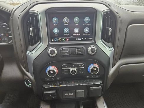 Used 2021 GMC Sierra 1500 SLT w/ SLT Convenience Package AWD/4WD image 18