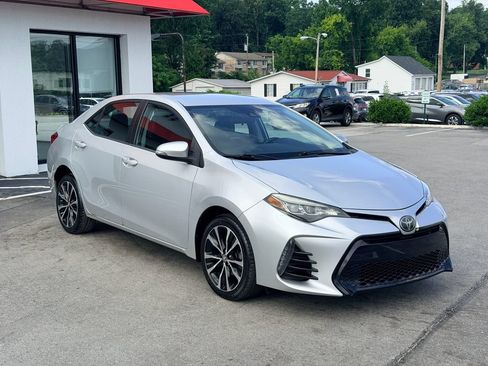 Used 2017 Toyota Corolla SE FWD image 8