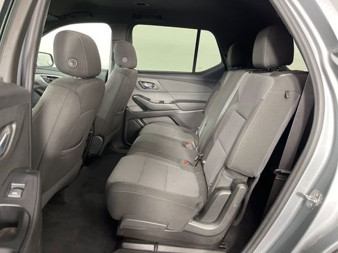 Used 2023 Chevrolet Traverse LT image 26