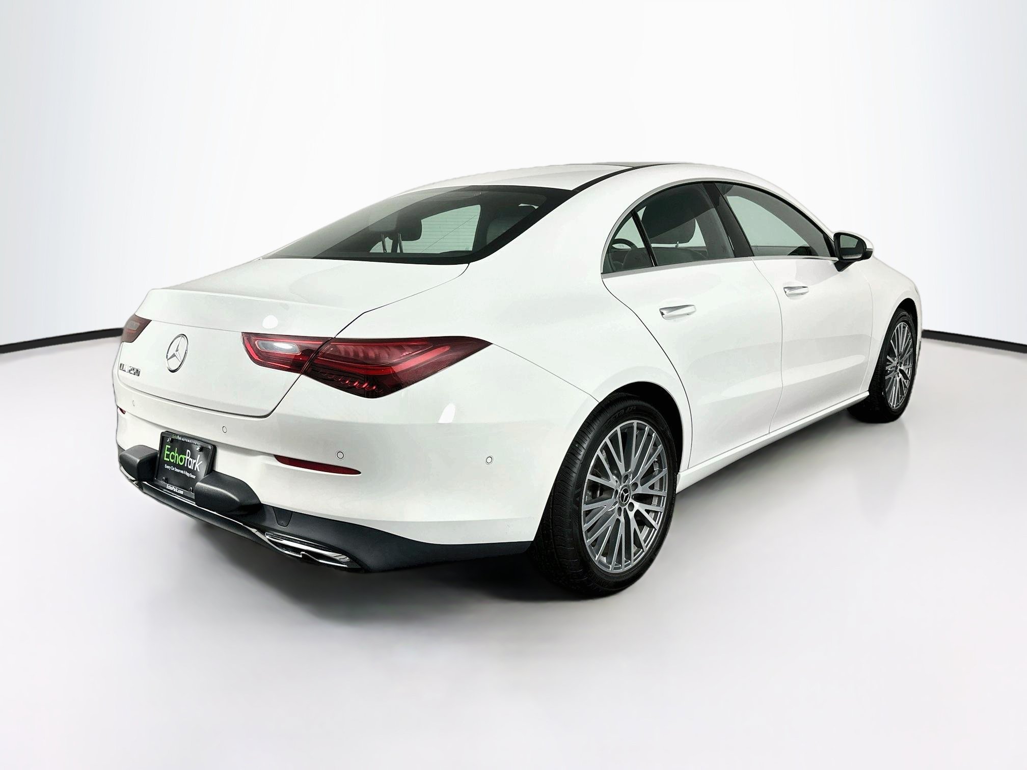 Used 2025 Mercedes-Benz CLA 250 image 9