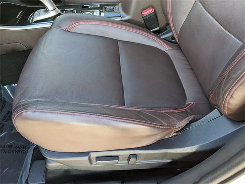 Used 2018 Mitsubishi Outlander GT image 23