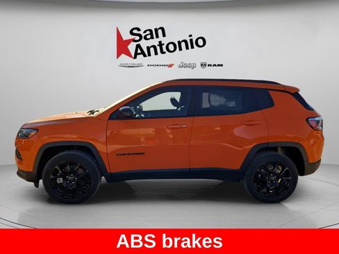 New 2026 Jeep Compass Latitude AWD/4WD image 5