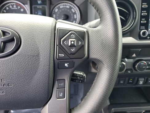 Used 2023 Toyota Tacoma TRD Off-Road w/ Technology Package image 25