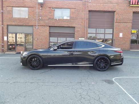 Used 2018 Lexus LS 500 image 4