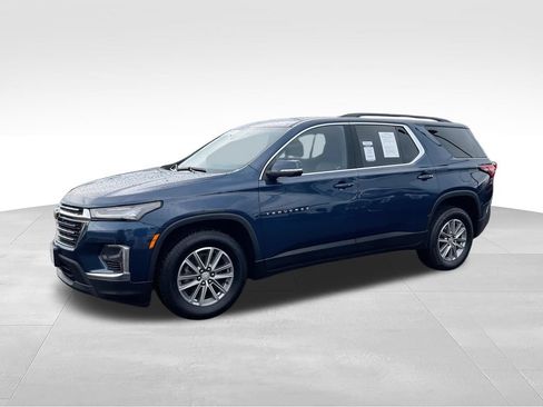 Used 2023 Chevrolet Traverse LT AWD/4WD image 4