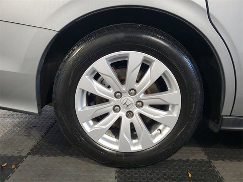 Used 2021 Honda Odyssey LX image 7