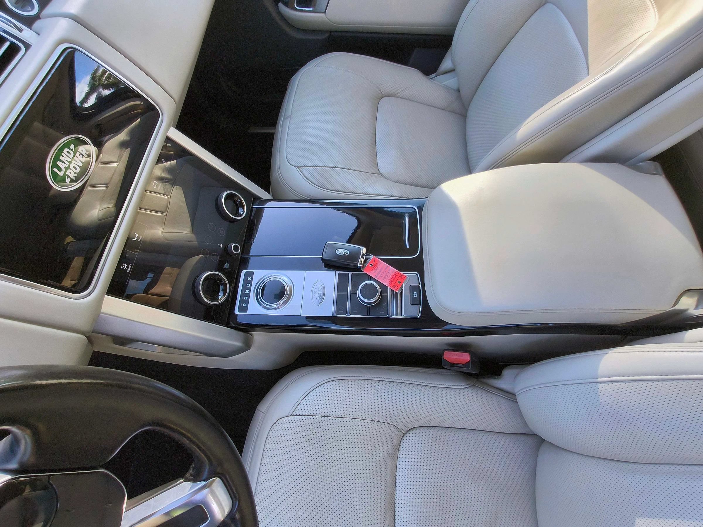 Used 2019 Land Rover Range Rover Supercharged AWD/4WD image 9