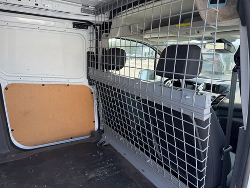 Used 2020 Ford Transit Connect XL image 8