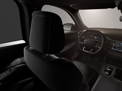 New 2026 Jeep Cherokee Laredo AWD/4WD image 8
