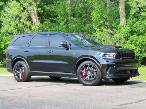 Used 2021 Dodge Durango SRT Hellcat w/ Premium Interior Group AWD/4WD image 36