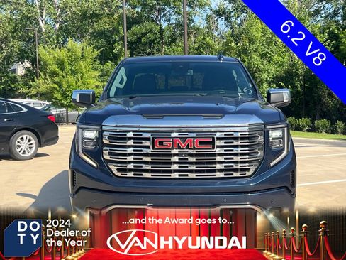 Used 2022 GMC Sierra 1500 Denali AWD/4WD image 2