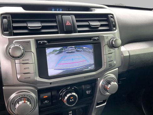 Used 2019 Toyota 4Runner SR5 Premium AWD/4WD image 25