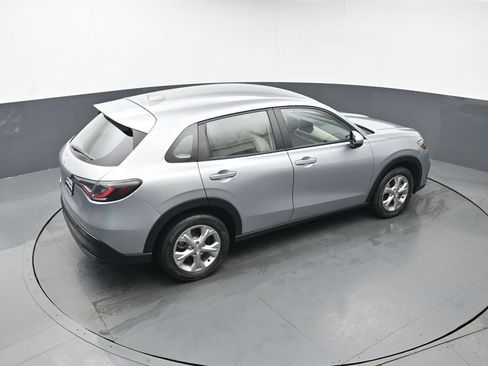 Certified 2023 Honda HR-V LX image 37