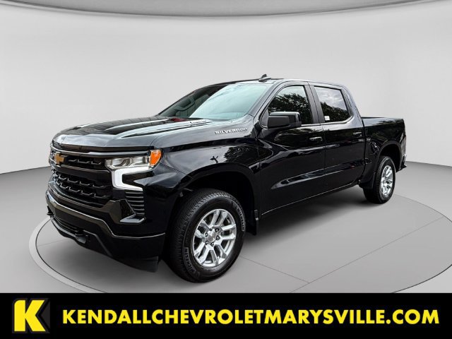 Used 2024 Chevrolet Silverado 1500 LT AWD/4WD image 1