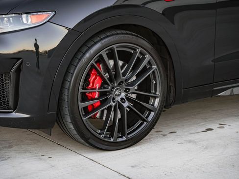 Used 2022 Maserati Levante Trofeo image 36