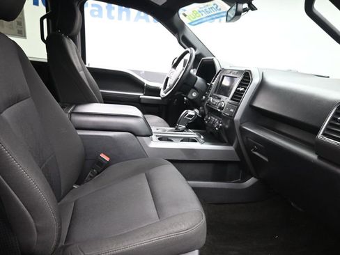Used 2020 Ford F150 XLT w/ Equipment Group 302A Luxury AWD/4WD image 9