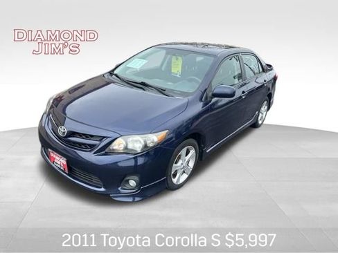 Used 2011 Toyota Corolla S image 1