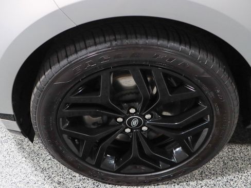 Used 2022 Land Rover Range Rover Evoque R-Dynamic S AWD/4WD image 11