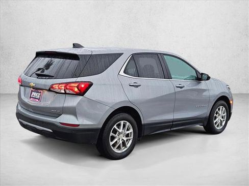 Certified 2024 Chevrolet Equinox LT image 5