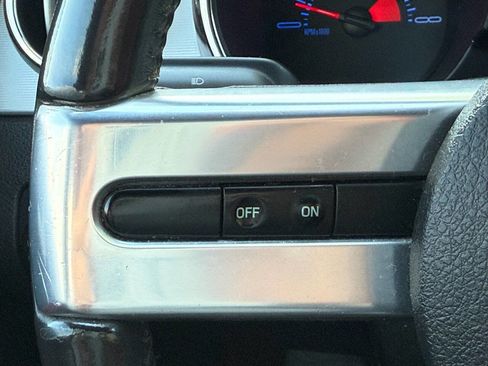 Used 2006 Ford Mustang GT Premium image 37