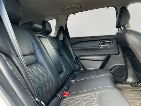 Used 2021 Nissan Rogue Platinum AWD/4WD image 13