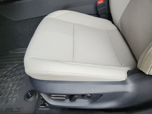 New 2026 Toyota Camry XLE AWD/4WD image 17