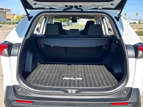 Used 2024 Toyota RAV4 LE image 23