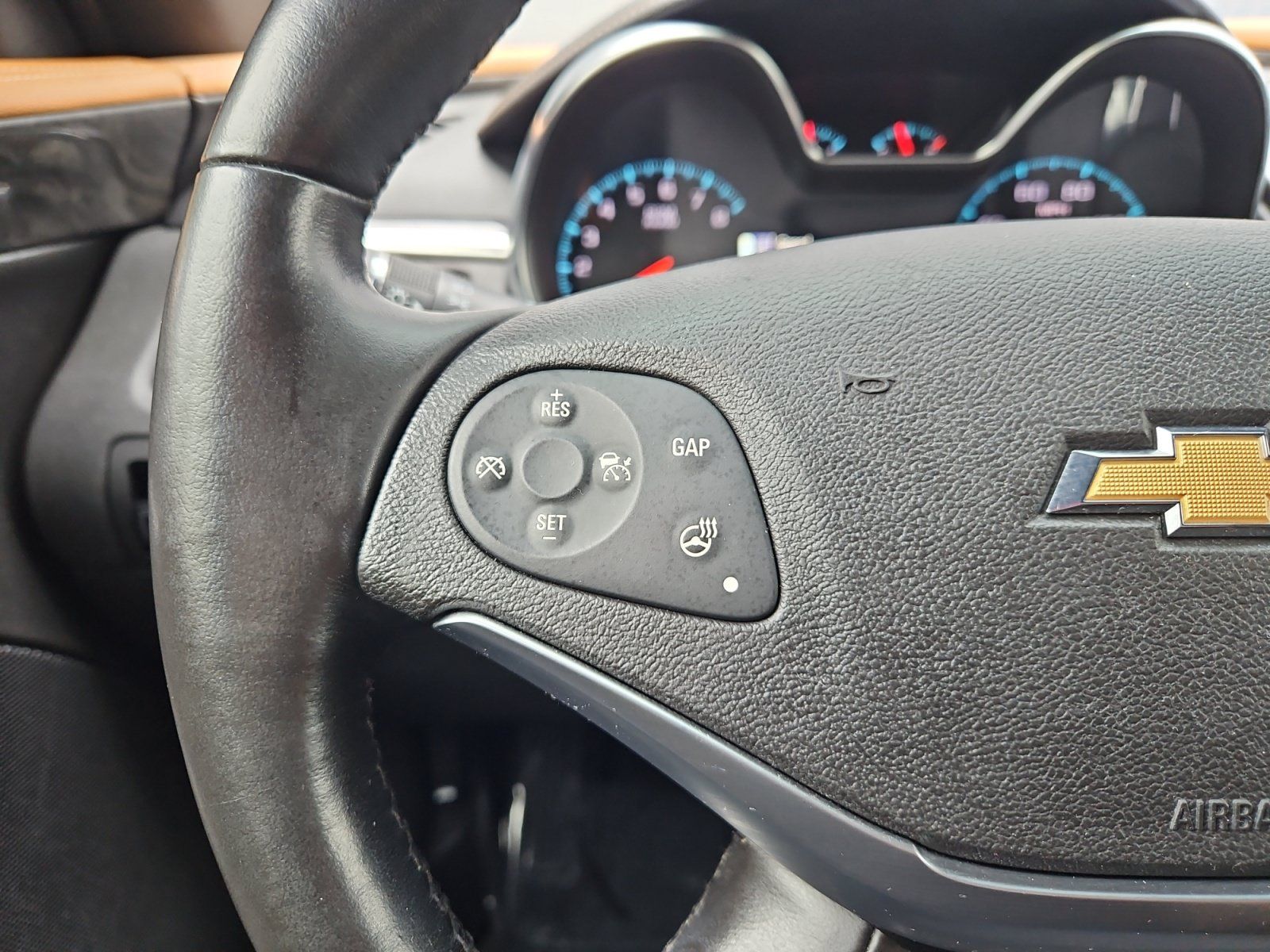 Used 2014 Chevrolet Impala LTZ FWD image 22