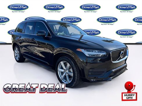 Used 2021 Volvo XC90 T5 Momentum w/ Climate Package image 1
