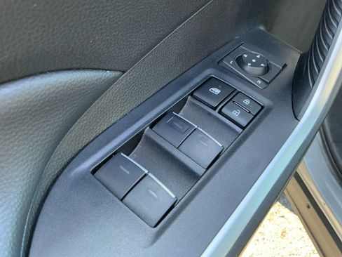 Used 2024 Toyota RAV4 XLE image 18